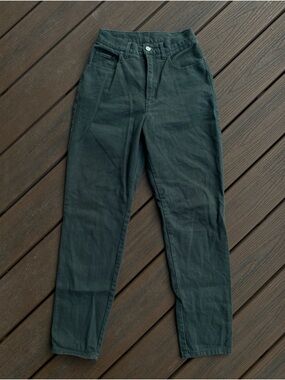 Vintage Women’s forest green Skinny Jeans - super soft